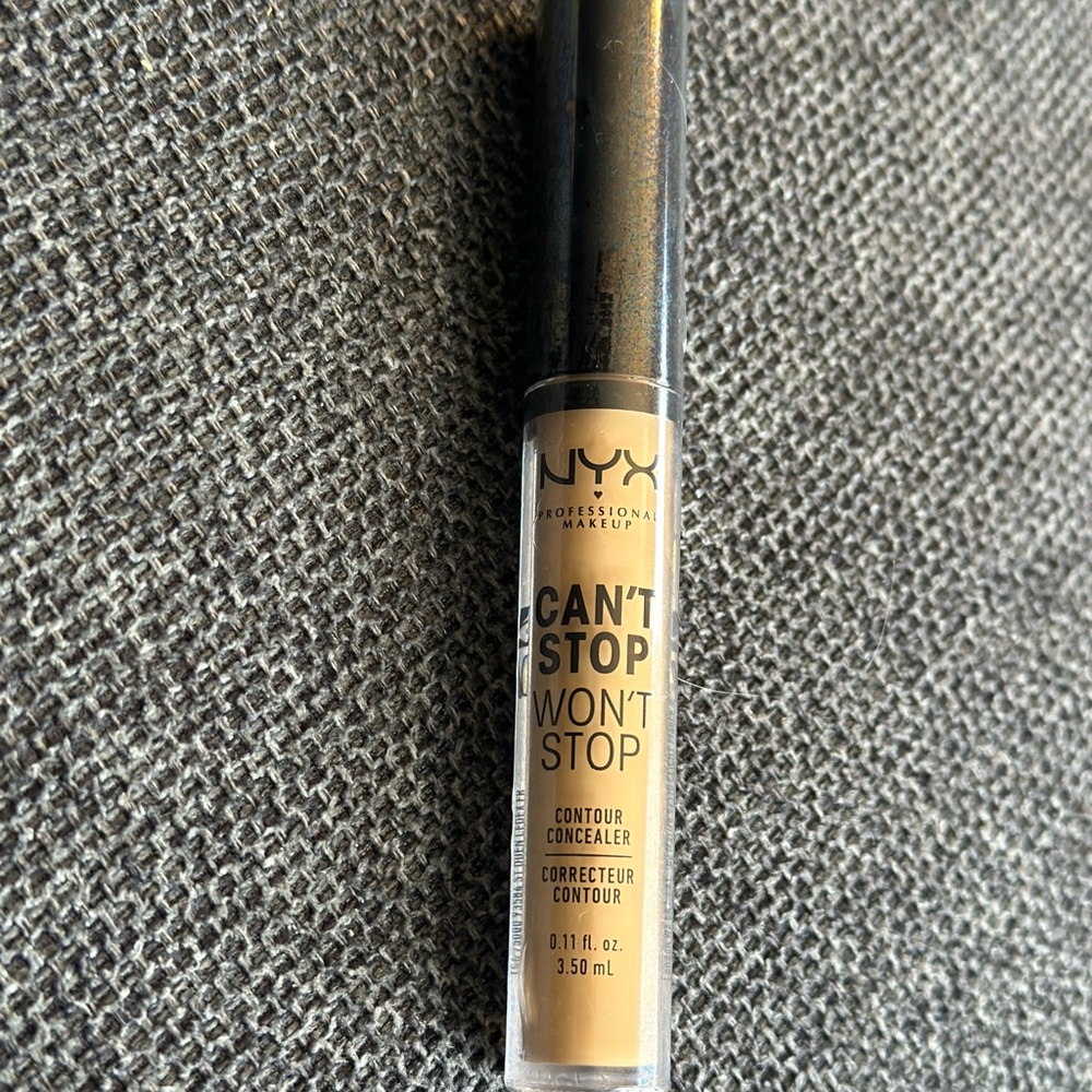 NWT NYX Can’t Stop Won’t Stop Concealer in Beige
